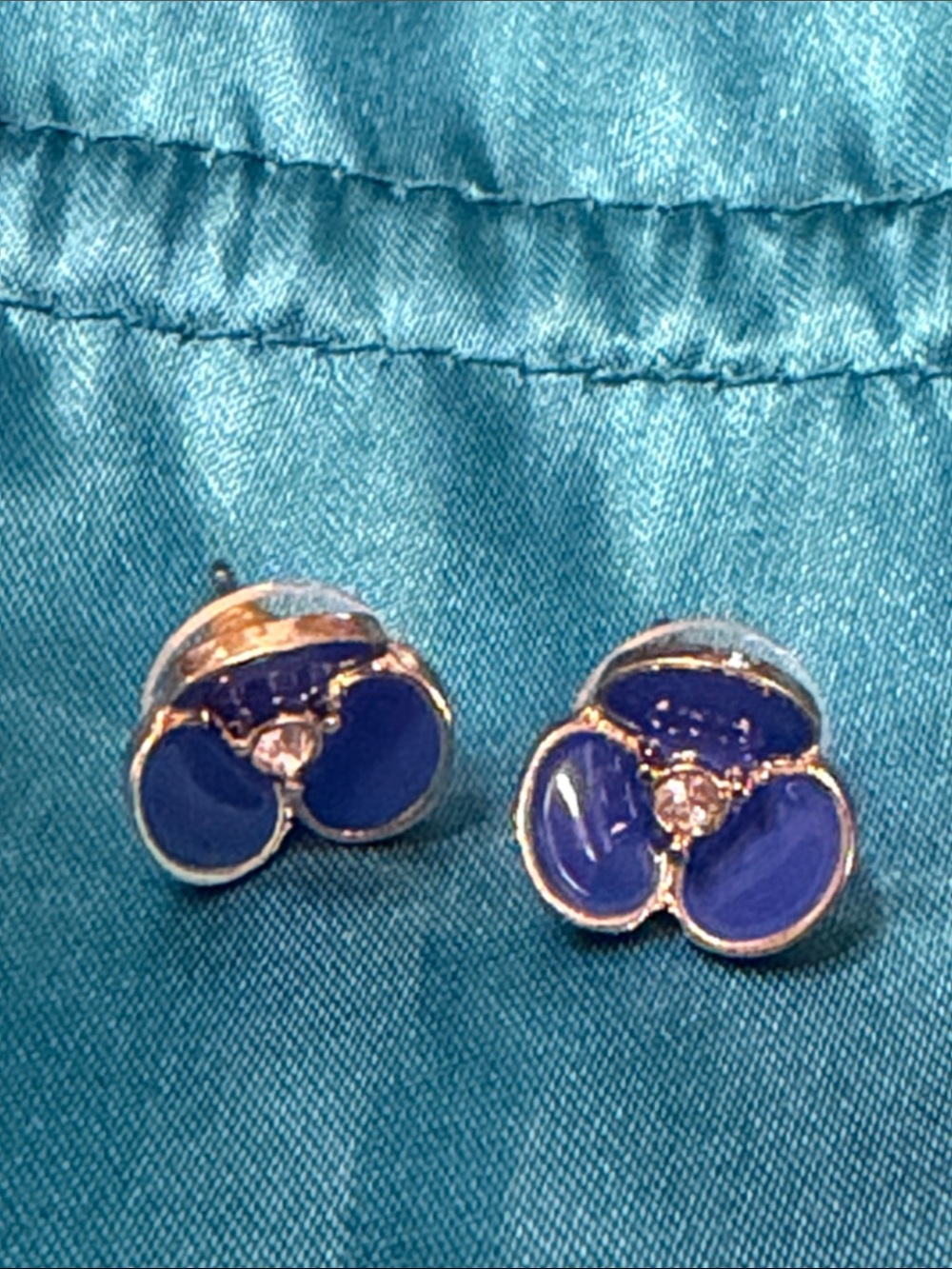 Kate spade earrings, blue flowers